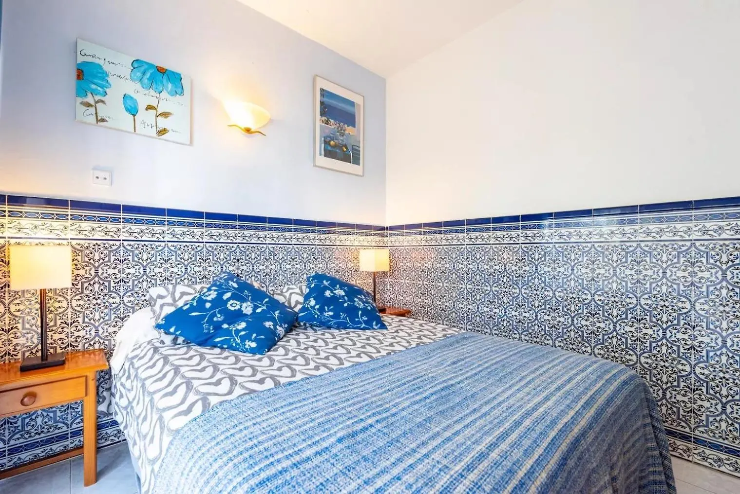 4 Bedroom 6 Guests Apartment 60M From Beach Τορρεμολίνος Ισπανία