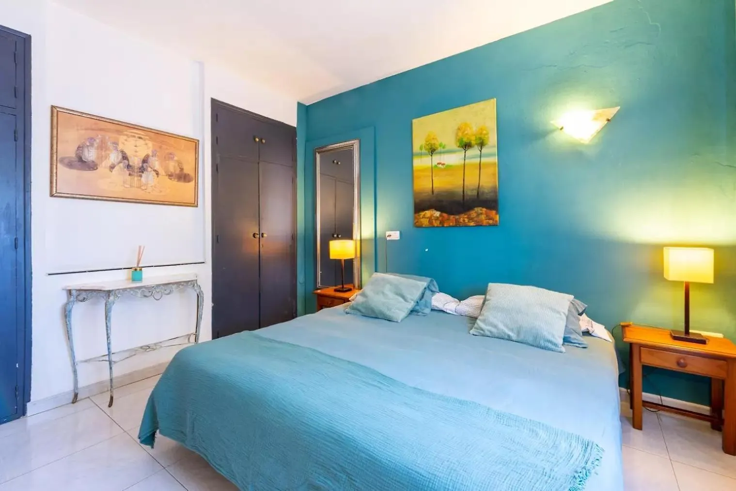 4 Bedroom 6 Guests Apartment 60M From Beach Torremolinos